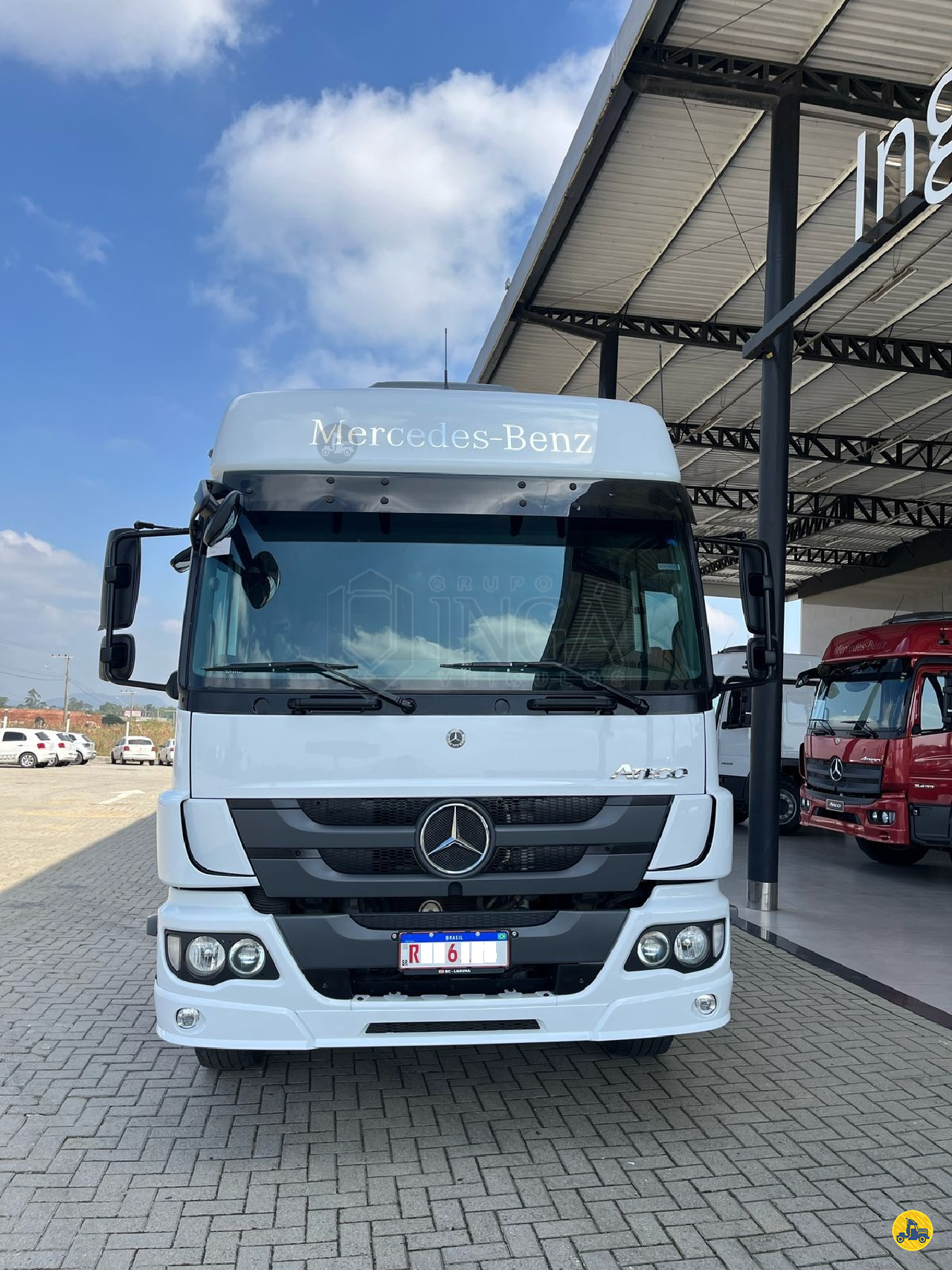 CAMINHAO MERCEDES-BENZ MB 3033 Chassis BiTruck 8x2 Ingá Veículos - Mercedes Benz Matriz MARINGA PARANÁ PR
